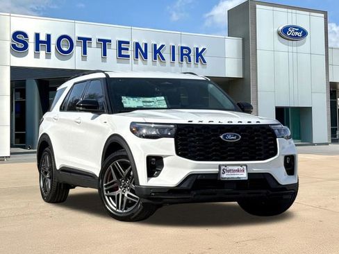 New 2026 Ford Explorer ST-Line w/ ST-Line Street Pack RWD image 1