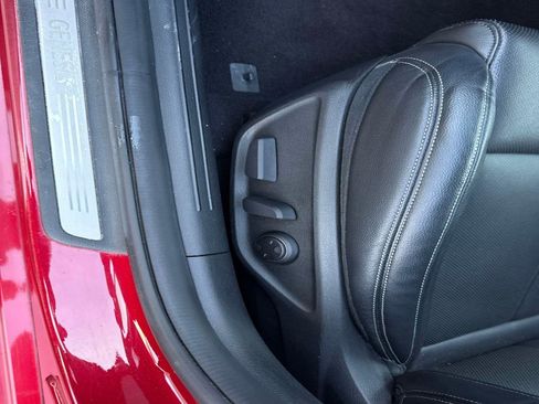 Used 2022 Genesis G70 2.0T image 20