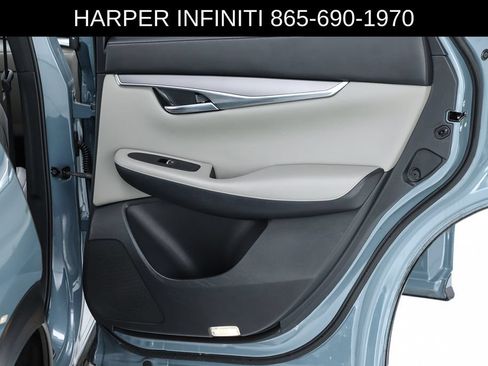 Used 2023 INFINITI QX50 Luxe AWD/4WD image 31