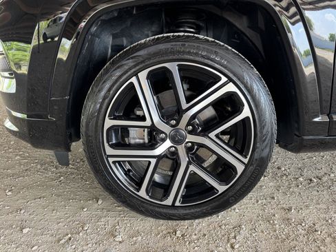 Used 2025 Jeep Compass Limited w/ Elite Group image 42