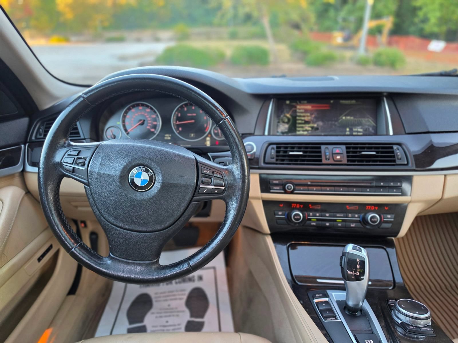 Used 2014 BMW 528i Sedan RWD image 11