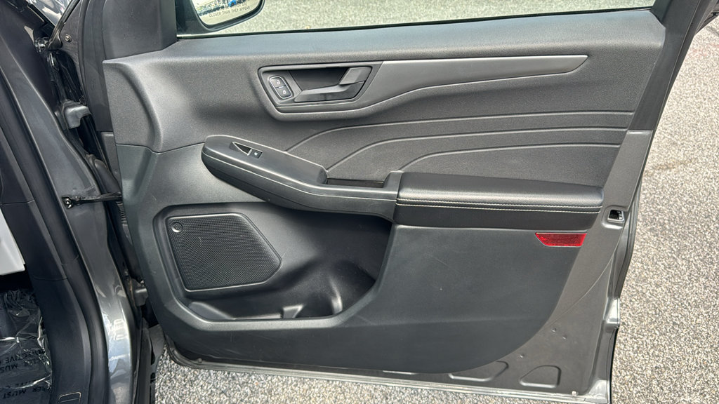 Used 2025 Ford Escape Active FWD image 25