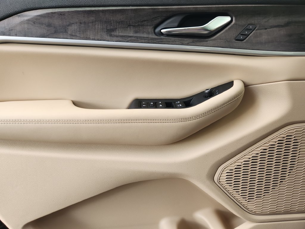 New 2027 Jeep Grand Cherokee Limited RWD image 16