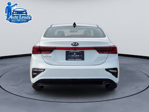 Used 2021 Kia Forte LXS FWD image 7