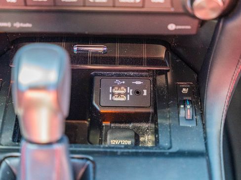 Used 2023 Lexus GX 460 Premium w/ Premium Package image 33