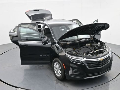 Used 2023 Chevrolet Equinox LT image 33