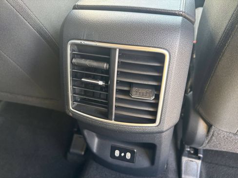 Used 2026 Kia Sportage LX FWD image 21