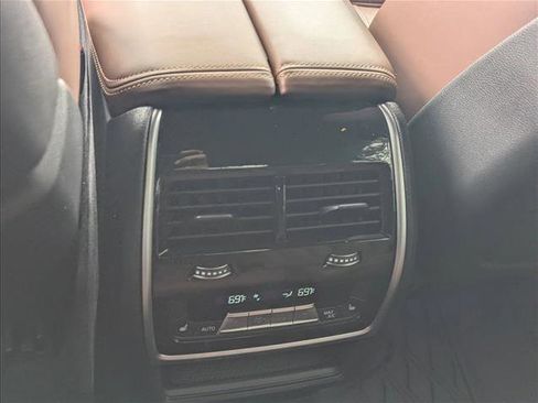 Used 2024 BMW X7 M60i w/ Executive Package image 15