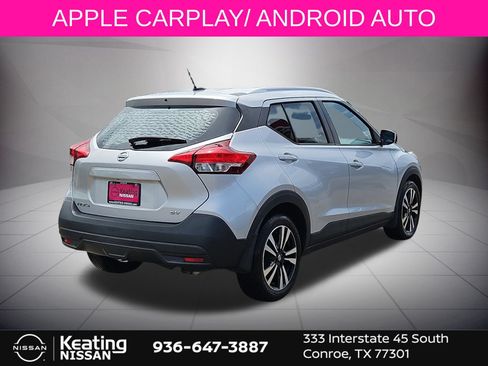 Used 2018 Nissan Kicks SV FWD image 8