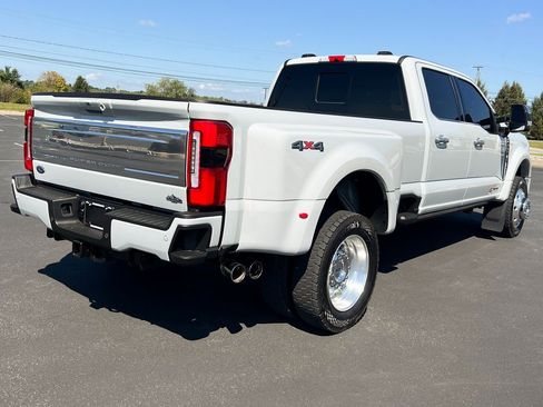 Used 2025 Ford F450 Platinum w/ Platinum Plus Package image 10