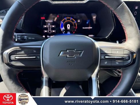 Used 2024 Chevrolet Colorado Z71 w/ Z71 Convenience Package 2 AWD/4WD image 20