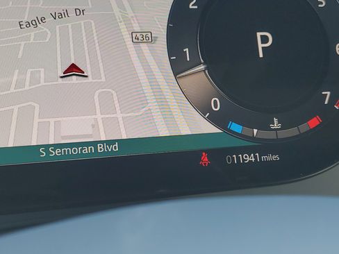 Used 2024 Land Rover Range Rover Sport Dynamic SE image 22