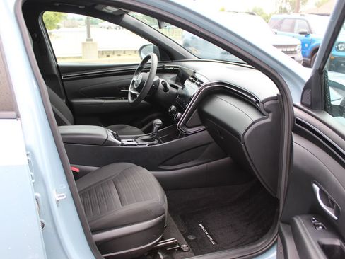 Used 2023 Hyundai Santa Cruz SEL w/ Activity Package FWD image 13