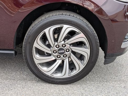 Certified 2023 Lincoln Navigator Reserve image 11