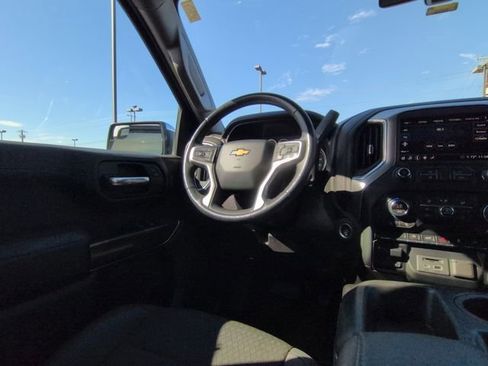 Used 2020 Chevrolet Silverado 1500 LT w/ Texas Edition image 7