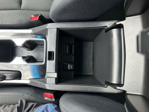 Used 2017 Honda Accord LX image 45