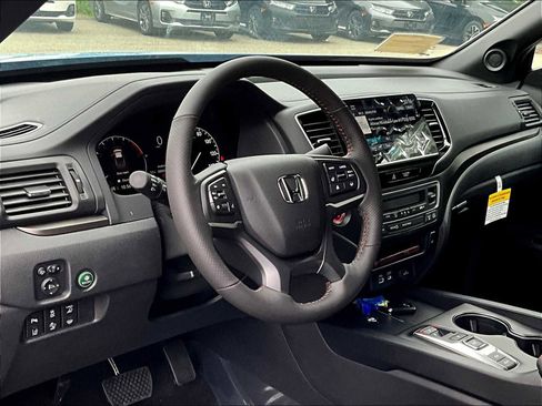 New 2025 Honda Ridgeline TrailSport image 9