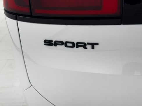 Used 2024 Land Rover Range Rover Sport Autobiography image 31