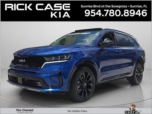 Certified 2022 Kia Sorento SX FWD image 1