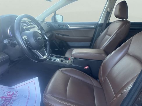 Used 2019 Subaru Outback 2.5i Touring image 15