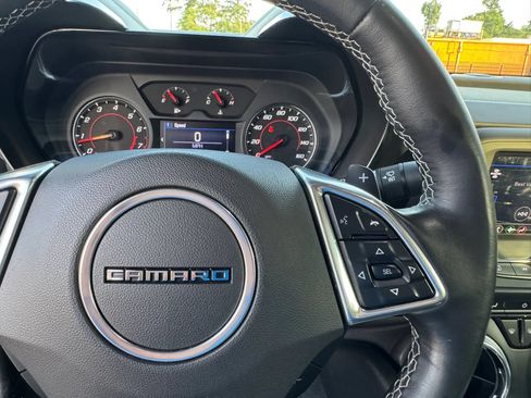 Used 2021 Chevrolet Camaro LT w/ Wild Cherry Design Package 1 RWD image 31