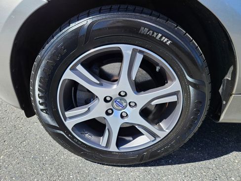 Used 2014 Volvo XC60 T6 image 8