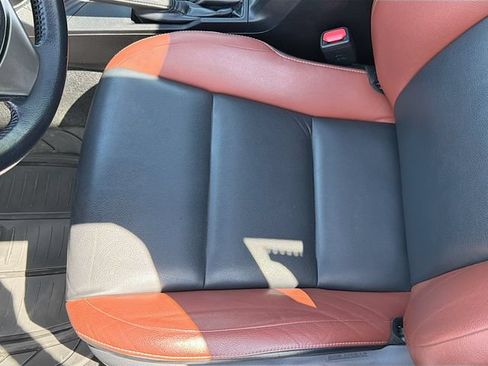 Used 2015 Toyota RAV4 Limited AWD/4WD image 20
