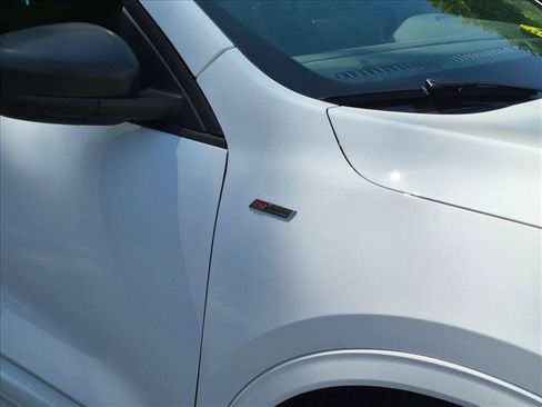 Used 2023 Ford Escape ST-Line w/ Tech Pack #1 FWD image 13