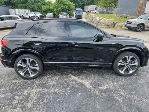 Used 2022 Audi Q3 2.0T Premium Plus AWD/4WD image 3