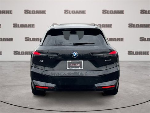Certified 2025 BMW iX xDrive50 image 4