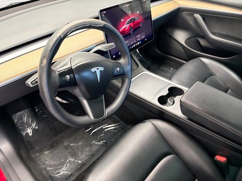 Used 2023 Tesla Model 3 Standard Range RWD image 7