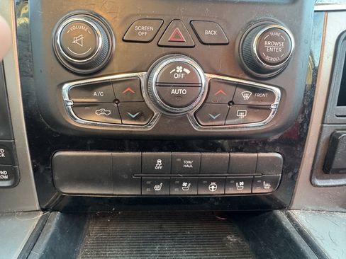 Used 2014 RAM 1500 Sport w/ Sport Premium Group image 15