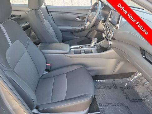 Certified 2025 Nissan Sentra SV FWD image 18