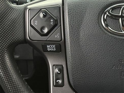 Used 2019 Toyota Tacoma TRD Sport w/ Technology Package image 14