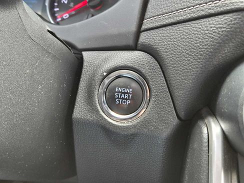 Used 2020 Toyota RAV4 XLE Premium AWD/4WD image 37