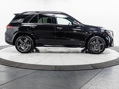 Used 2025 Mercedes-Benz GLE 450e 4MATIC image 36