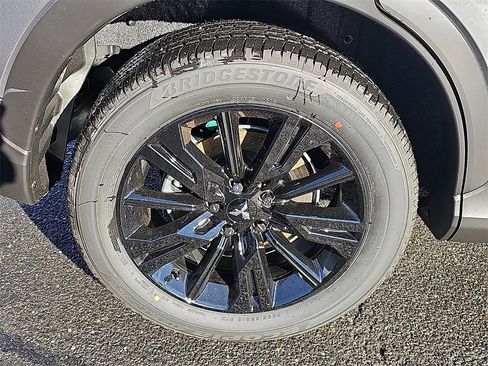 New 2026 Mitsubishi Eclipse Cross Black Edition image 5