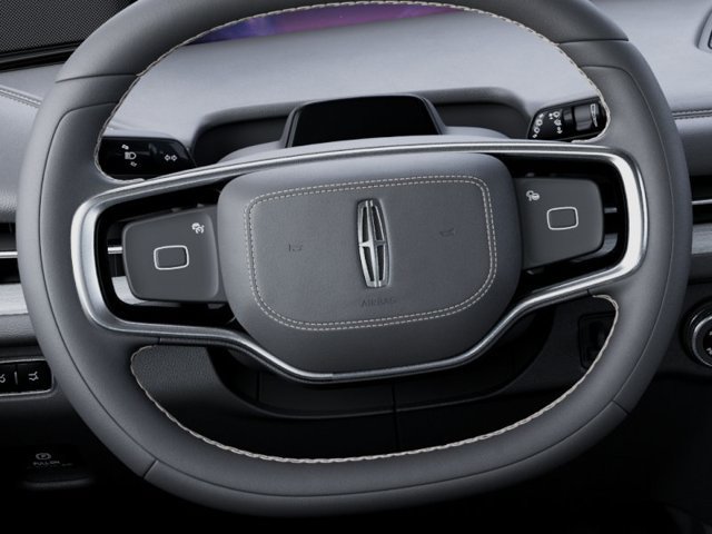 New 2027 Lincoln Navigator Reserve AWD/4WD image 12
