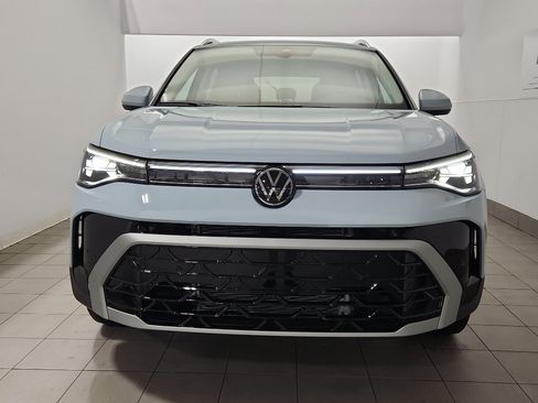 New 2026 Volkswagen Taos SEL image 3