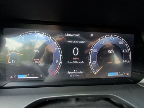 Used 2023 Jeep Grand Cherokee L Laredo AWD/4WD image 19