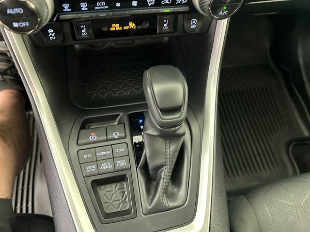 Used 2023 Toyota RAV4 XLE w/ Convenience Package AWD/4WD image 14
