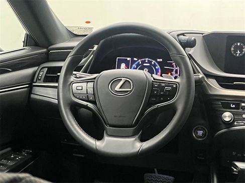 Certified 2021 Lexus ES 350 w/ Premium Package image 15