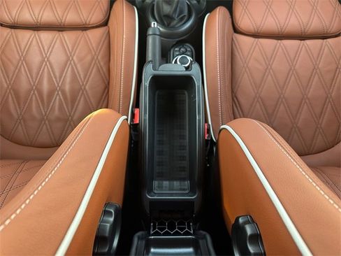 Used 2024 MINI Cooper Convertible w/ Signature Upholstery Package image 21