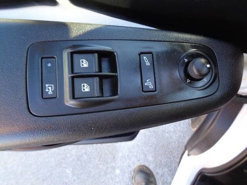 Used 2023 RAM ProMaster 2500 w/ Driver Convenience Group image 13