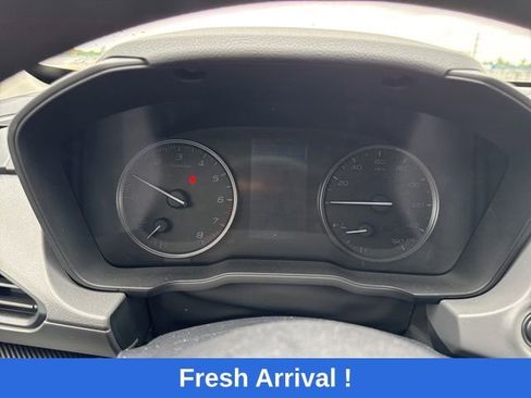Used 2025 Subaru Crosstrek 2.0i Premium image 4