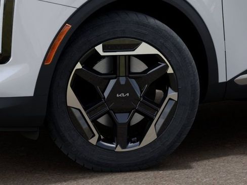 New 2026 Kia Sportage S AWD/4WD image 9