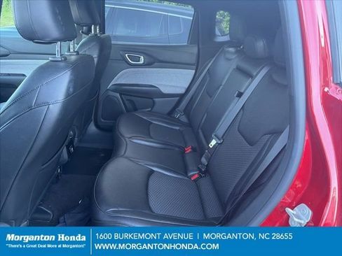 Used 2024 Jeep Compass Latitude AWD/4WD image 22