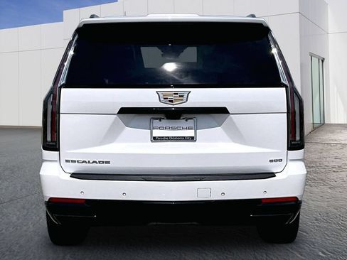 Used 2025 Cadillac Escalade Sport w/ Touring Package AWD/4WD image 6
