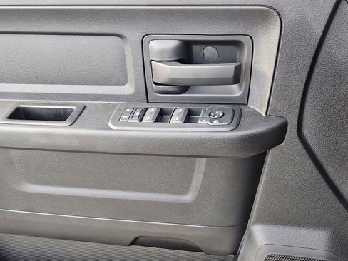 New 2025 RAM 3500 Tradesman w/ Chrome Appearance Group image 23