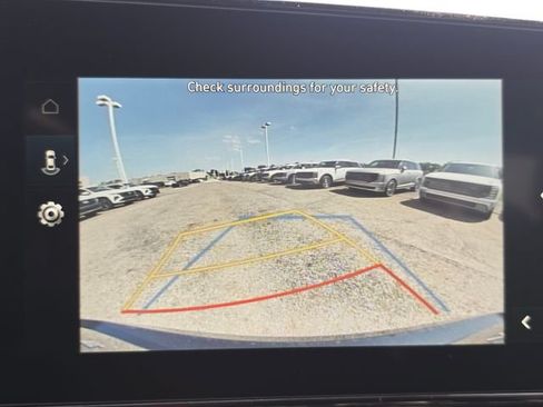 New 2026 Hyundai Elantra SEL FWD image 5